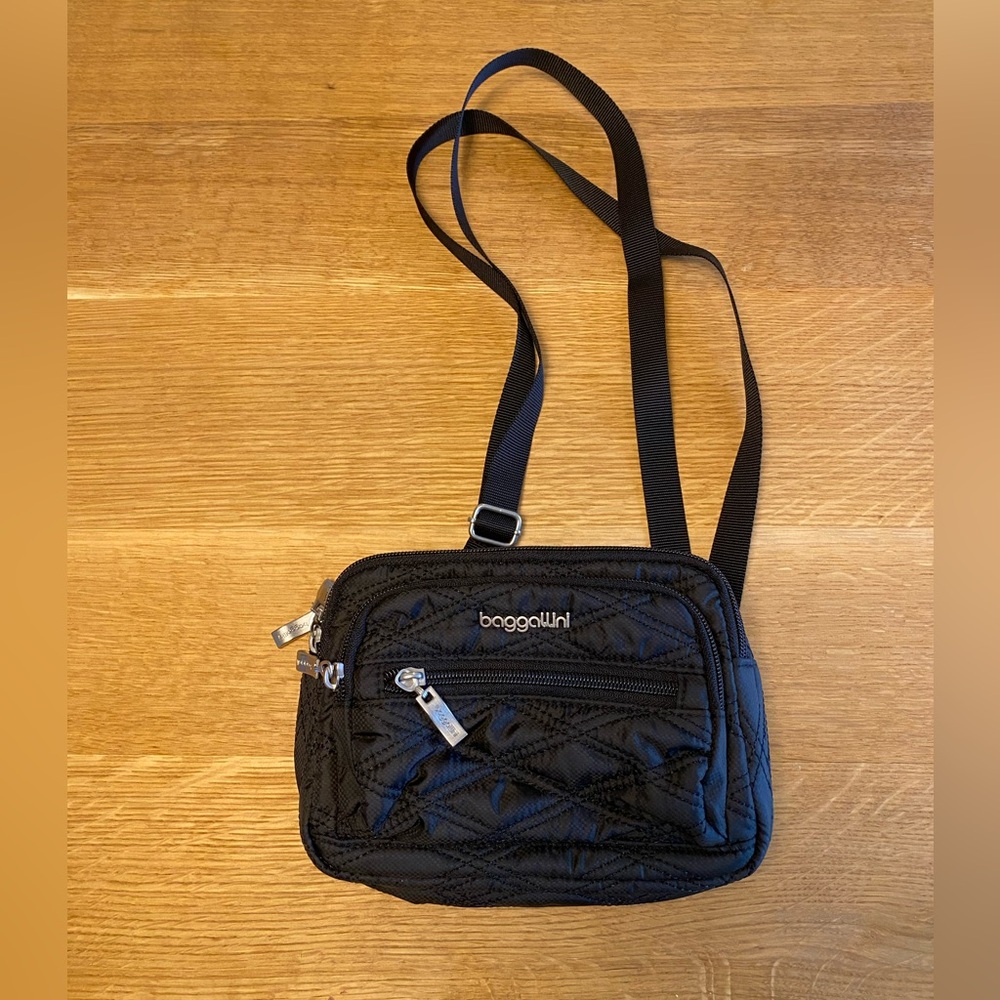 Baggallini Black Quilted Crossbody Bag